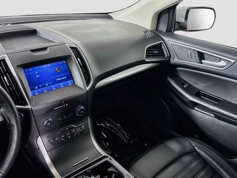 Used 2020 Ford Edge SEL FWD image 21
