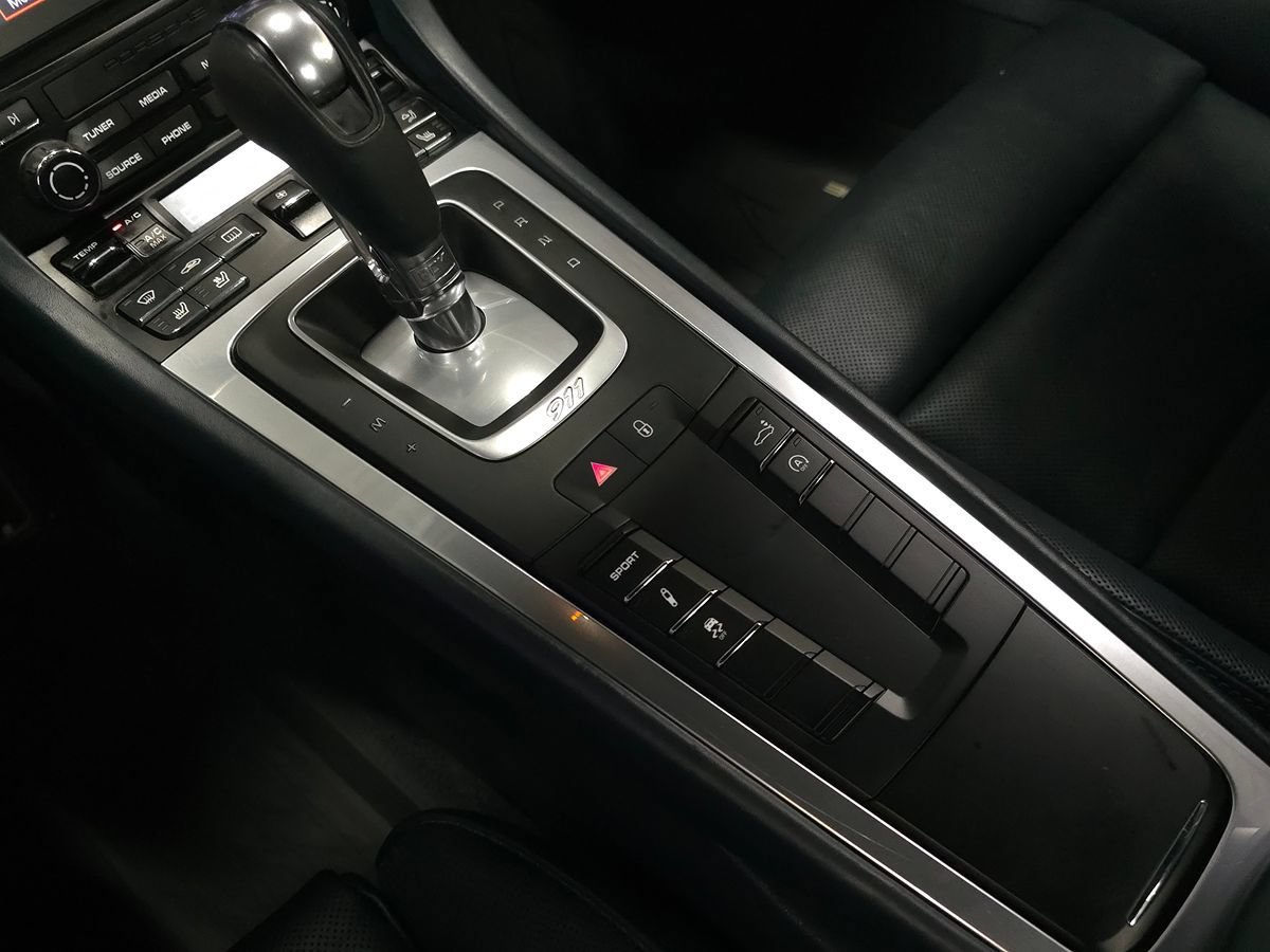 Used 2017 Porsche 911 Carrera RWD image 34