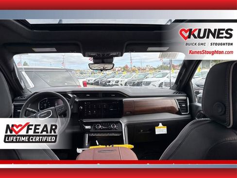 Used 2026 GMC Sierra 3500 Denali Ultimate w/ Snow Plow Prep/Camper Package image 52