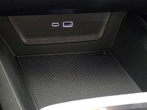 New 2026 Chevrolet Equinox LT w/ Convenience Package II image 27