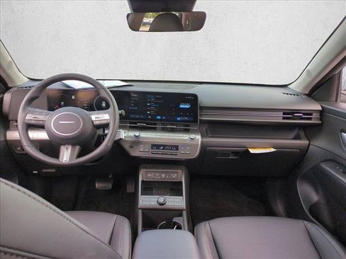 Used 2026 Hyundai Kona Limited FWD image 19