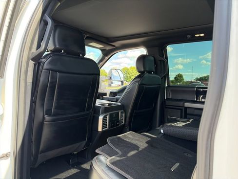 Used 2020 Ford F350 Platinum w/ FX4 Off-Road Package AWD/4WD image 35