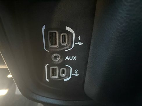 Used 2023 RAM 1500 Big Horn RWD image 18