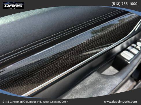 Used 2016 BMW 750i xDrive AWD/4WD image 25