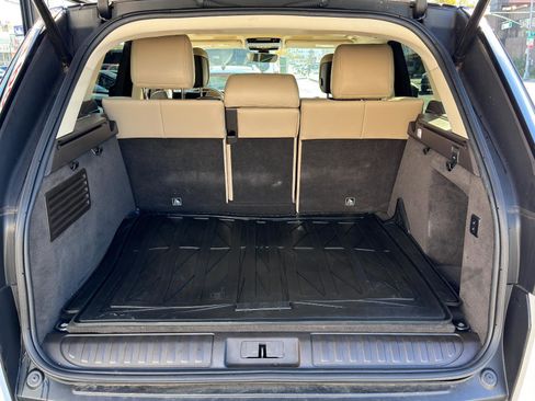 Used 2022 Land Rover Range Rover Sport HSE Silver Edition image 8