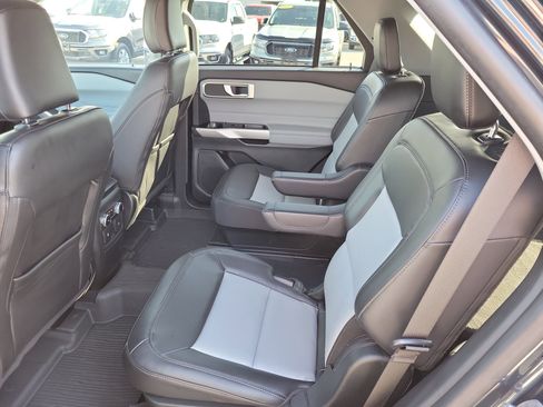 Certified 2023 Ford Explorer XLT w/ Equipment Group 202A image 23