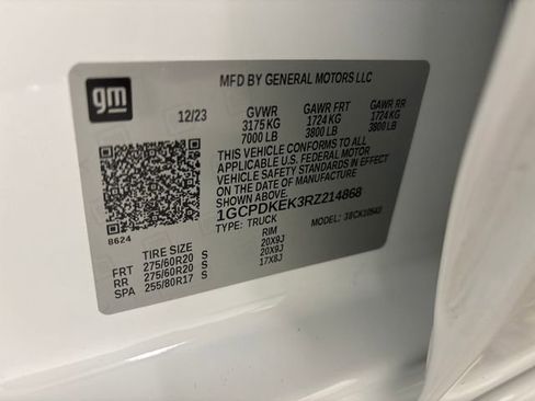 Used 2024 Chevrolet Silverado 1500 LT image 13