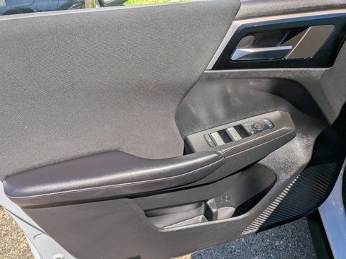 Used 2022 Mitsubishi Outlander ES AWD/4WD image 24