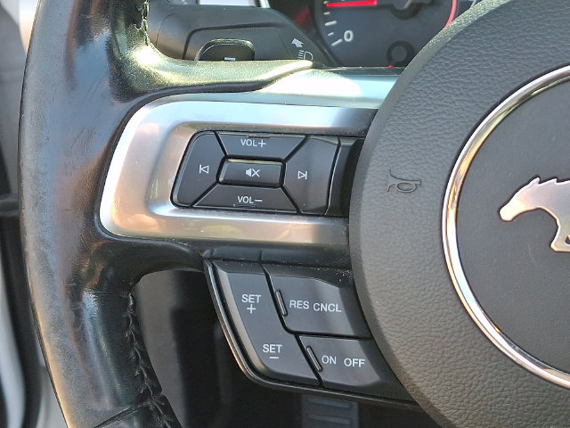 Used 2020 Ford Mustang Premium RWD image 7