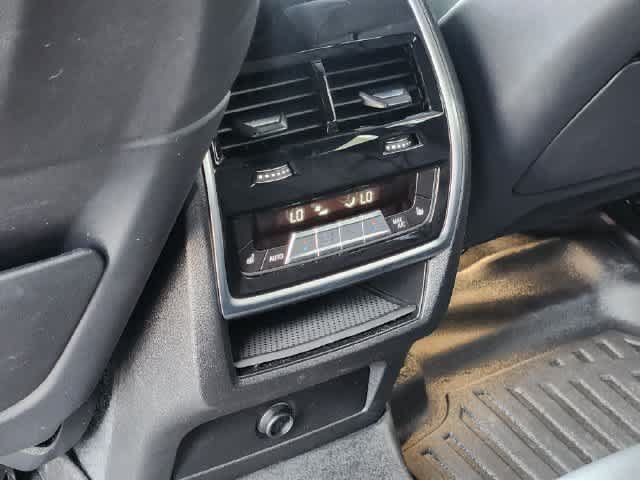 Used 2021 BMW X6 M w/ Executive Package AWD/4WD image 18