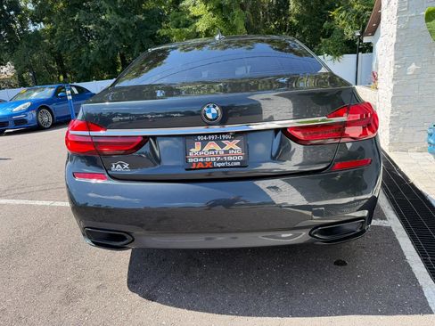 Used 2017 BMW 740i RWD image 12
