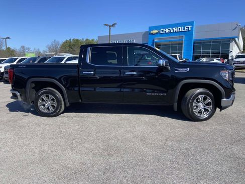 Used 2024 GMC Sierra 1500 SLT image 19