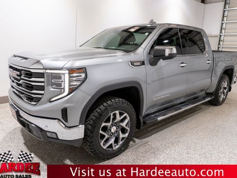 Used 2024 GMC Sierra 1500 SLT w/ SLT Premium Plus Package AWD/4WD image 2