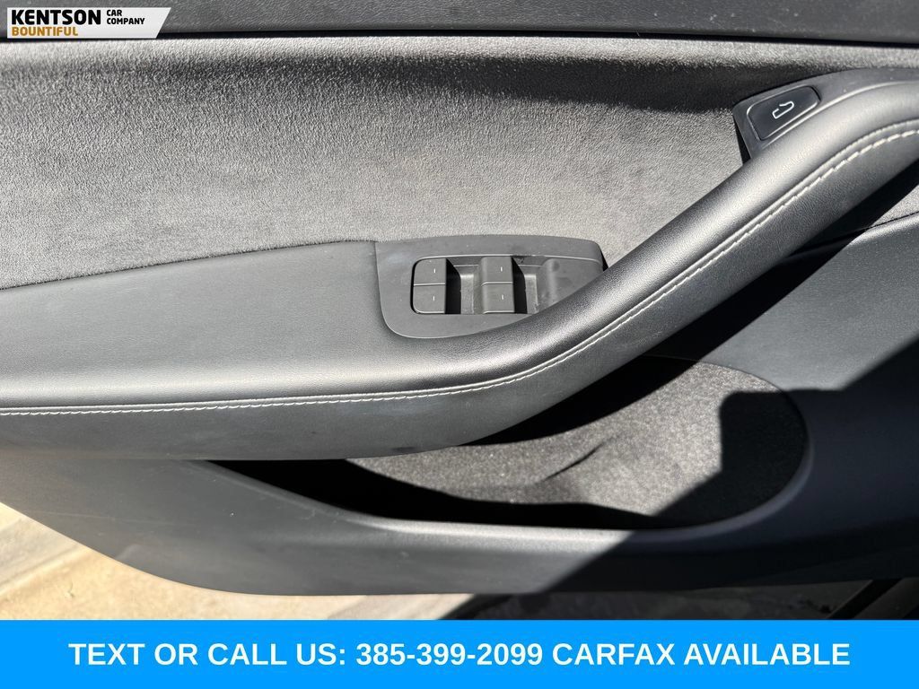 Used 2023 Tesla Model Y Long Range AWD/4WD image 16