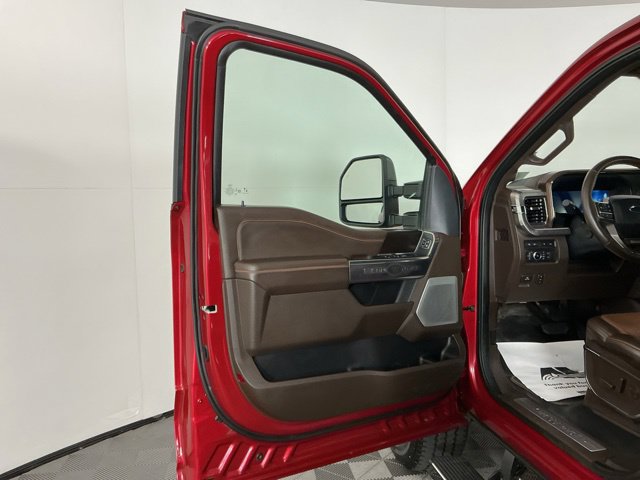 Used 2024 Ford F350 King Ranch AWD/4WD image 17