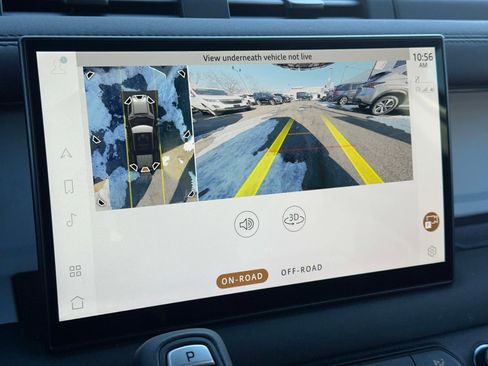 Used 2025 Land Rover Defender 110 S image 30