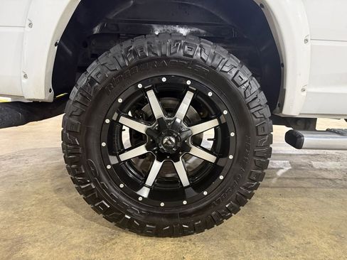 Used 2018 RAM 2500 Longhorn w/ Snow Chief Group image 37