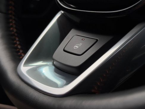 Used 2025 Honda CR-V Sport Touring image 31