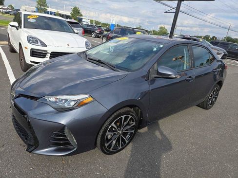 Used 2017 Toyota Corolla SE FWD image 35