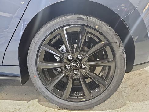 New 2026 MAZDA MAZDA3 2.5 S Hatchback w/ Premium Pkg image 35