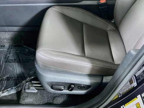 Used 2026 Lexus TX 350 AWD w/ Technology Package image 18