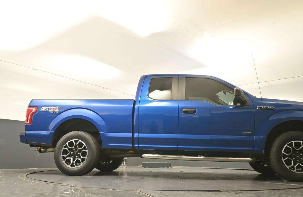 Used 2017 Ford F150 XL w/ Equipment Group 101A Mid AWD/4WD image 50