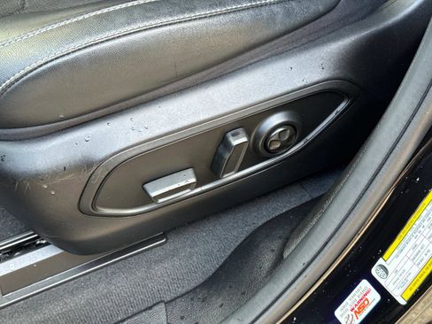 Certified 2023 Jeep Grand Cherokee L Laredo RWD image 19