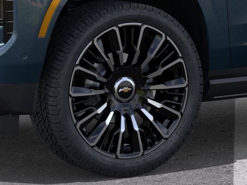 New 2026 Chevrolet Tahoe High Country AWD/4WD image 36