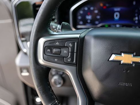 Used 2024 Chevrolet Silverado 1500 LTZ RWD image 17