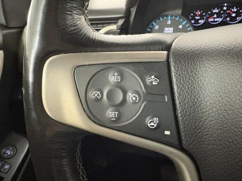 Used 2018 GMC Yukon Denali image 23