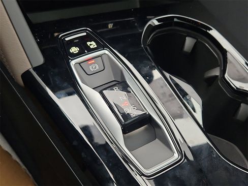 New 2025 Audi Q5 Premium Plus image 22