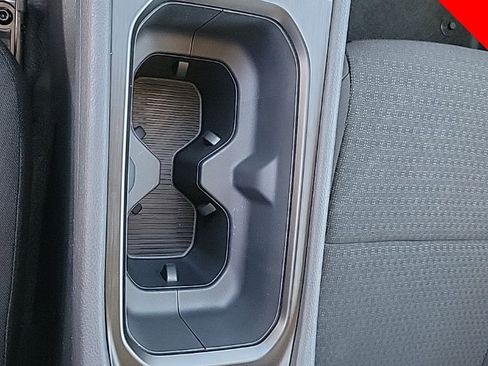 New 2025 Nissan Kicks S image 28