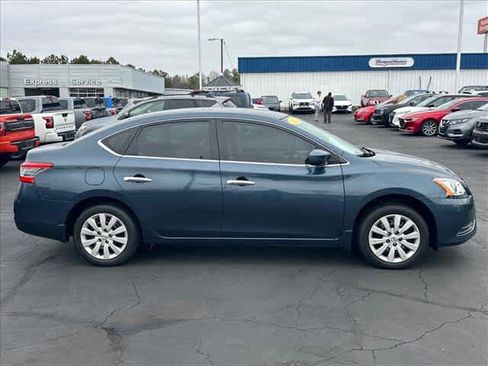 Used 2014 Nissan Sentra S image 2