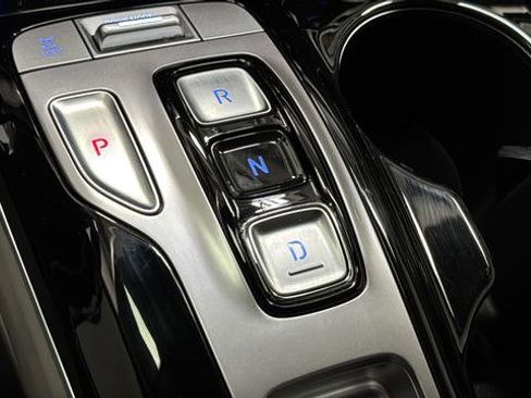 Used 2024 Hyundai Tucson Limited image 19