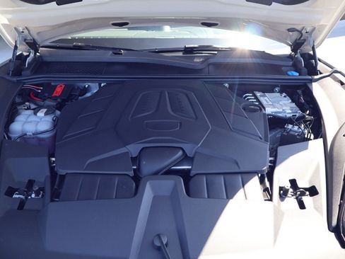 New 2026 Porsche Cayenne Coupe AWD/4WD image 26