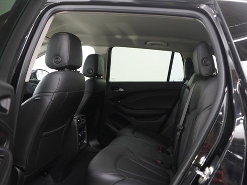 Used 2019 Buick Envision Essence w/ LPO, Interior Luxury Package AWD/4WD image 18