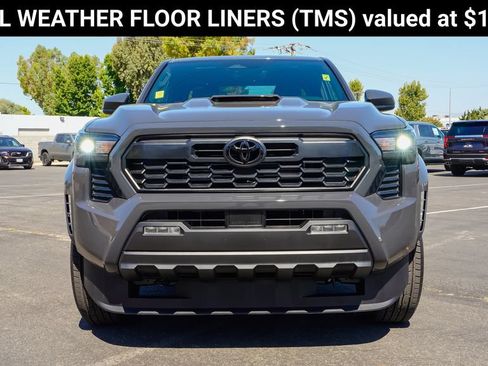 Used 2026 Toyota Tacoma TRD Sport AWD/4WD image 5