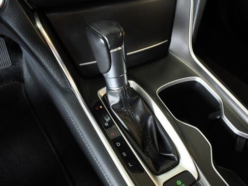 Used 2021 Honda Accord EX-L image 32
