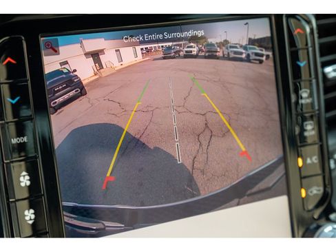 Used 2025 RAM 1500 Big Horn AWD/4WD image 23