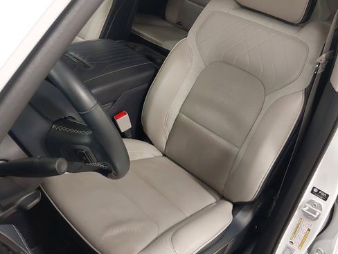 Used 2023 RAM 1500 Limited AWD/4WD image 22