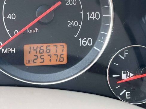 Used 2003 INFINITI FX45 AWD w/ Technology Pkg image 12