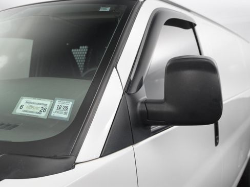 Used 2020 Chevrolet Express 2500 w/ Driver Convenience Package image 11