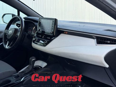Used 2022 Toyota Corolla SE FWD image 18