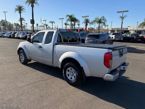 Used 2019 Nissan Frontier S RWD image 4
