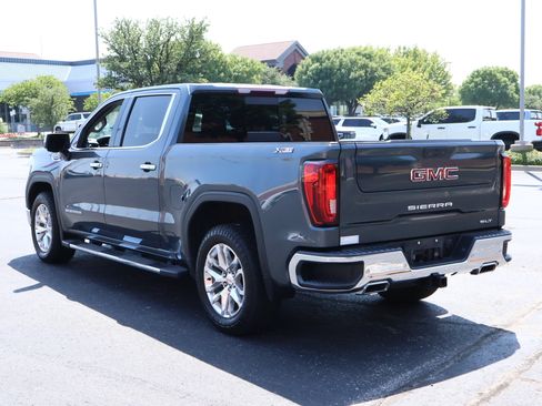 Used 2019 GMC Sierra 1500 SLT w/ SLT Premium Plus Package AWD/4WD image 6