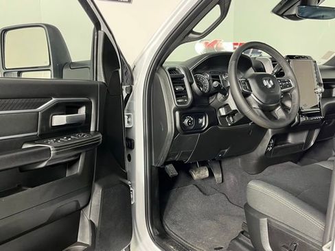 Used 2025 RAM 2500 Big Horn image 24
