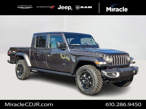 New 2025 Jeep Gladiator Sport image 1