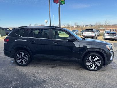 Used 2025 Volkswagen Atlas SE