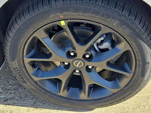 New 2026 Chrysler Pacifica Select image 5