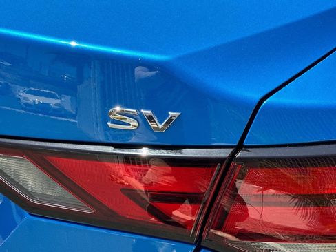 Used 2024 Nissan Sentra SV FWD image 26